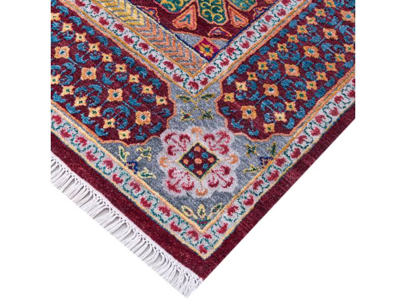 Hand knotted Transitional Carpets