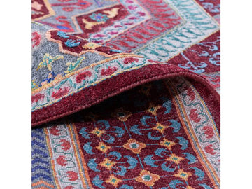 Hand knotted Transitional Carpets