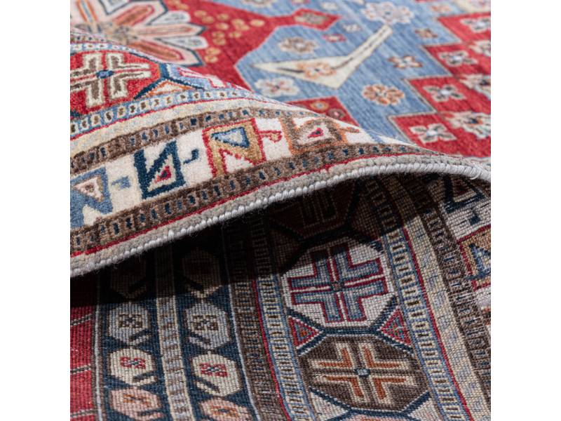 Hand Knotted Persian Carpets