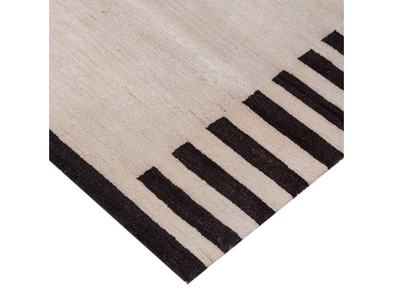 Hand knotted Modern Carpet