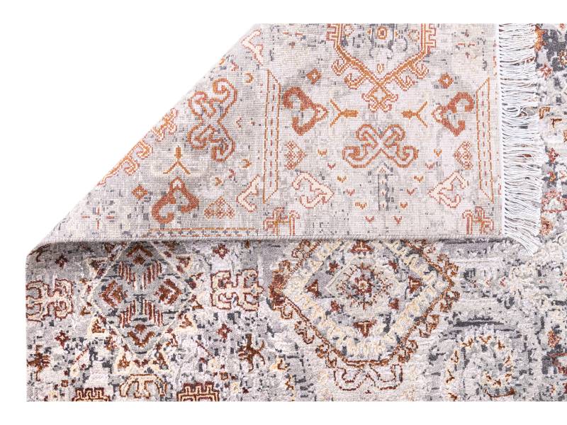 Hand Knotted Transitional Carpet