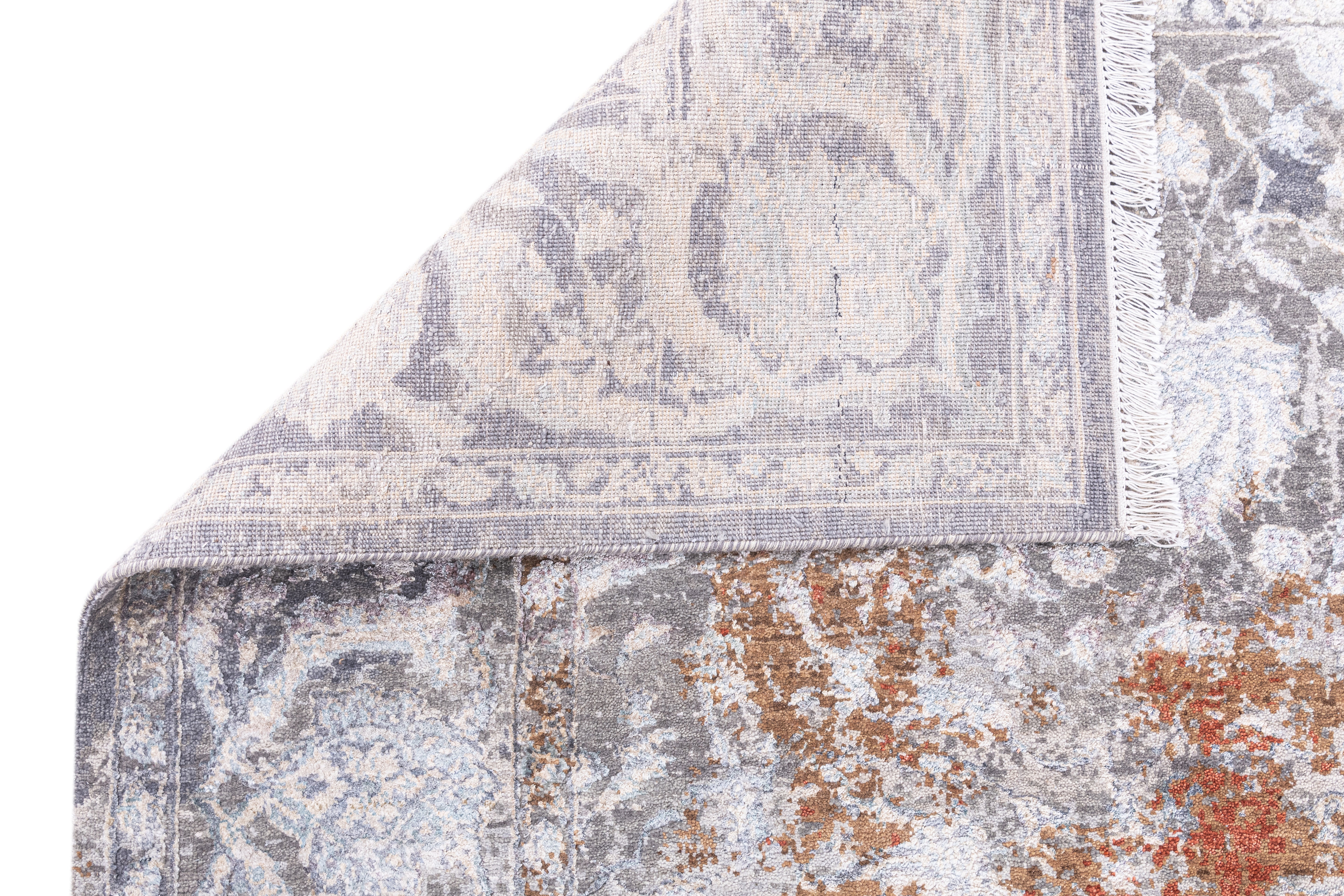 Hand Knotted Transitional Carpet
