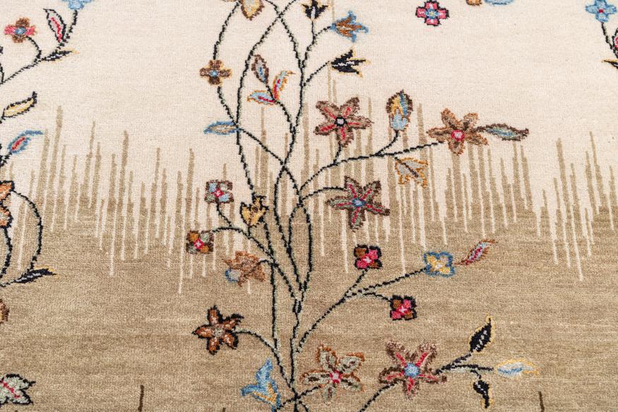 Hand Knotted Transitional Wool & Silk Carpet