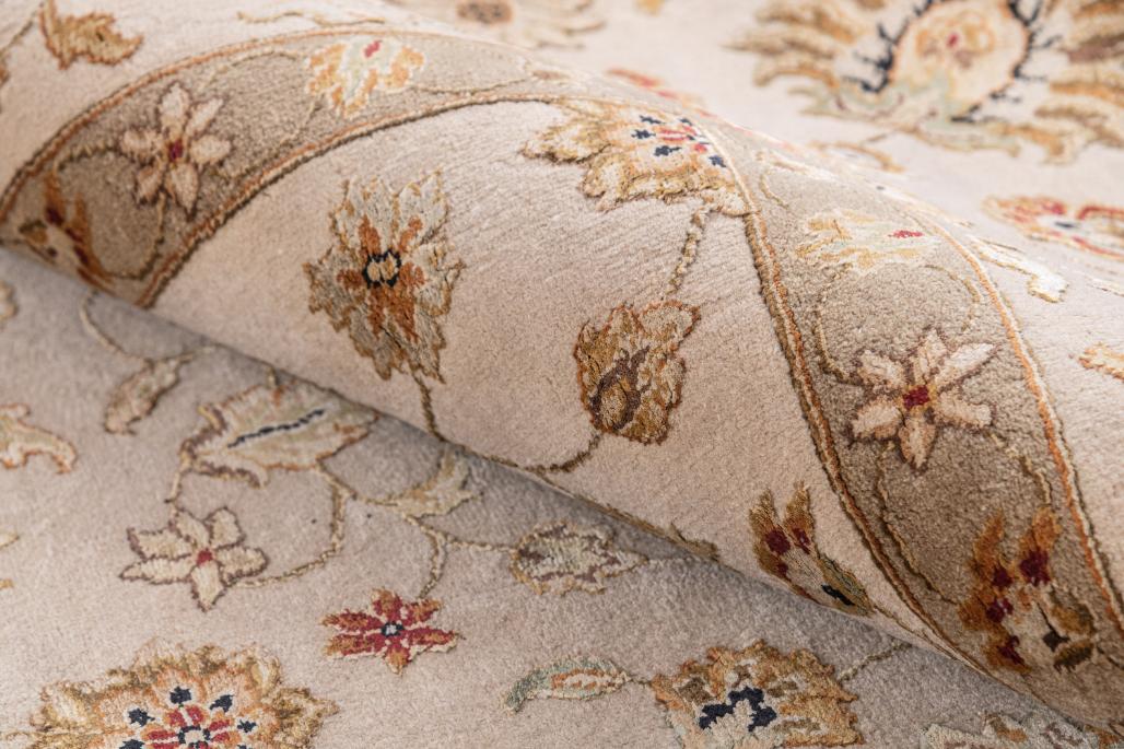 Hand Knotted Transitional Wool & Silk Carpet