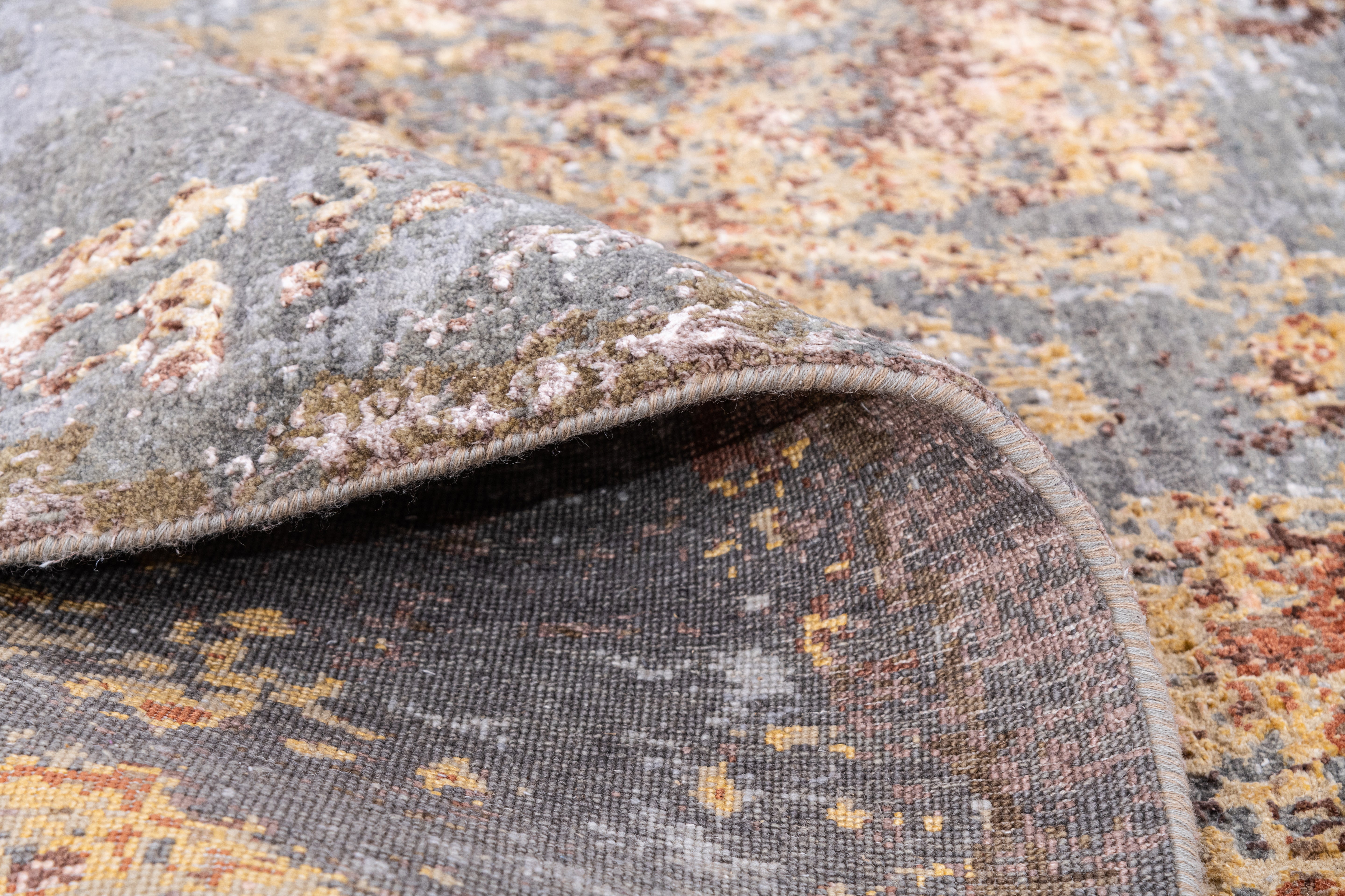 Hand Knotted Modern Contemporary Carpets