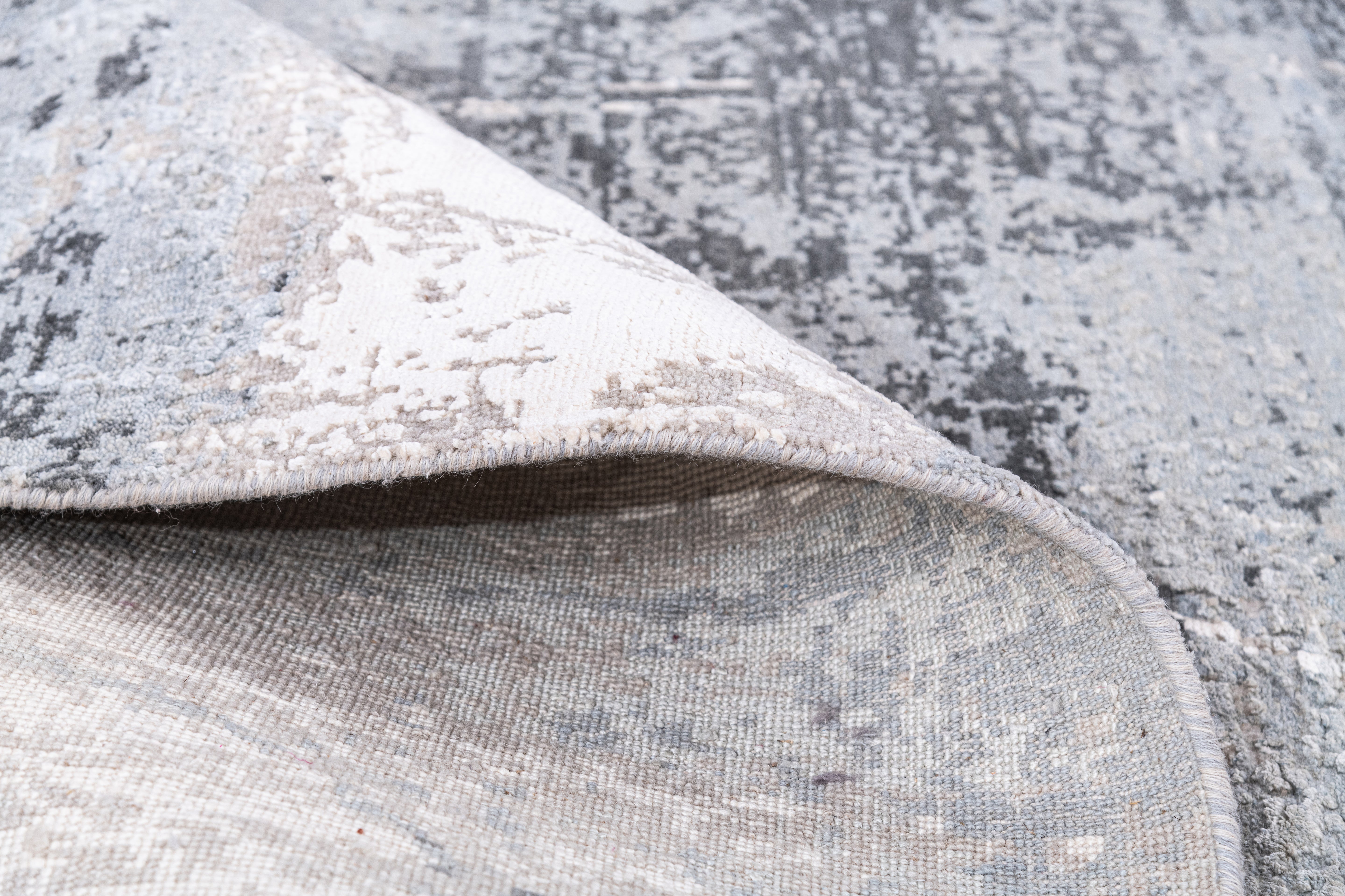 Hand Knotted Modern Contemporary Carpets